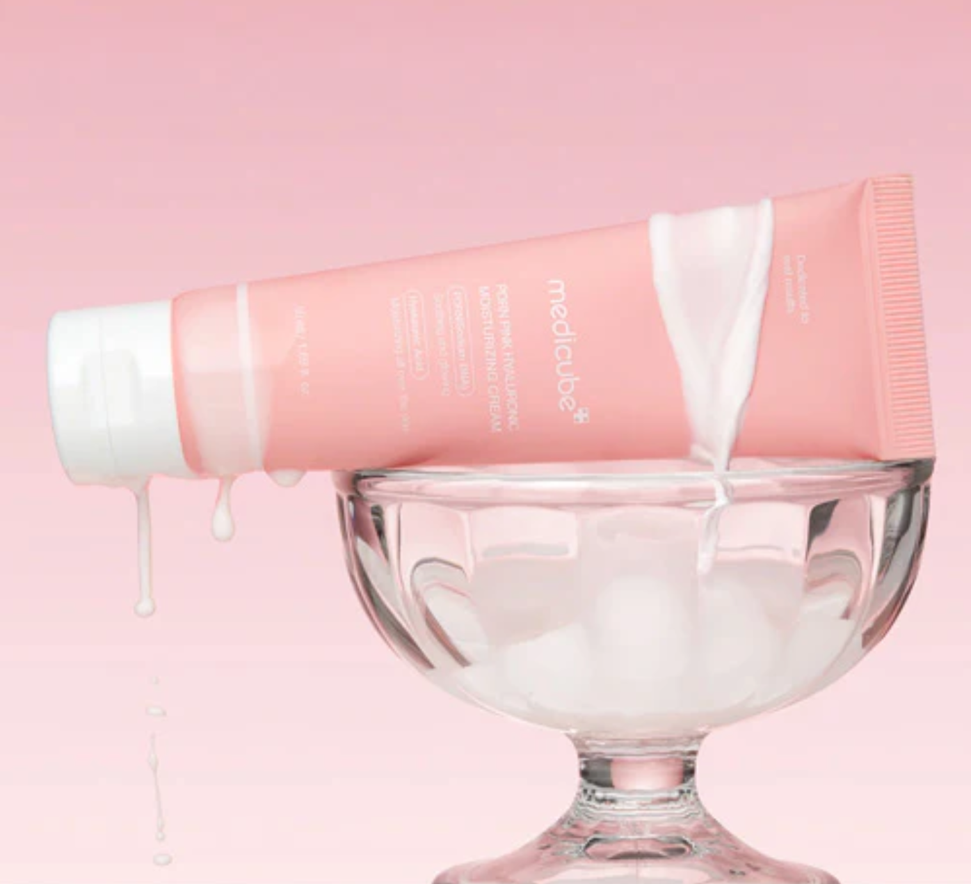 MEDICUBE PDRN Pink Hyaluronic Moisturizing Cream – 50ml